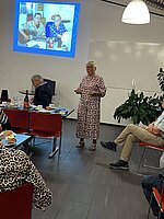 Vi fik et indblik i, hvad det vil sige at være "mor" for danske soldater i Irak og Afghanistan. Ruth har været leder af Soldaterhjemmene  - meget spændene og inspirerende foredrag.